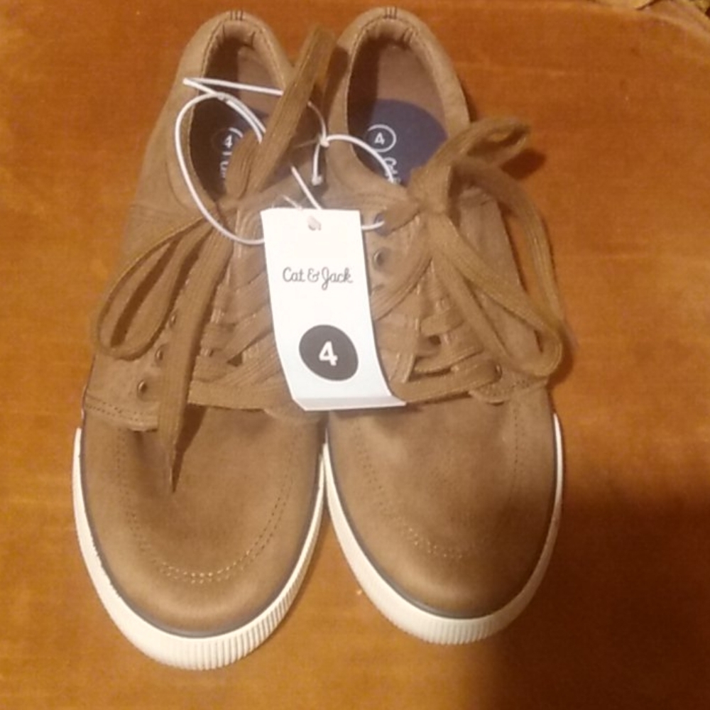 Cat & Jack size 4 youth  shoes